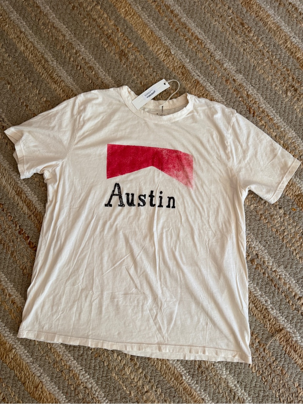 Imogene + Willie graphic tee 
“Austin”
Brand new with tags 
Size XL
100% cotton